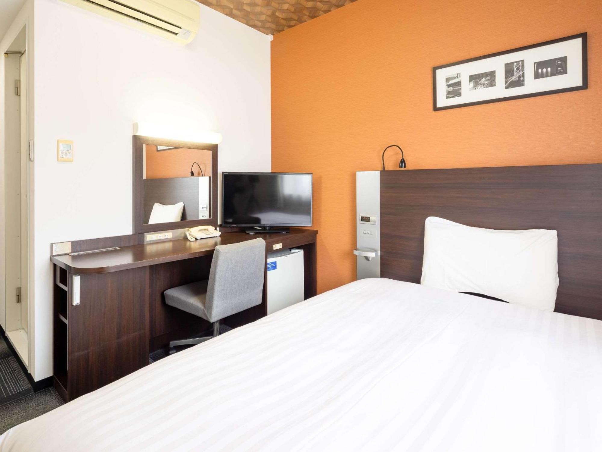 Comfort Hotel Kurosaki Китакюсю Экстерьер фото